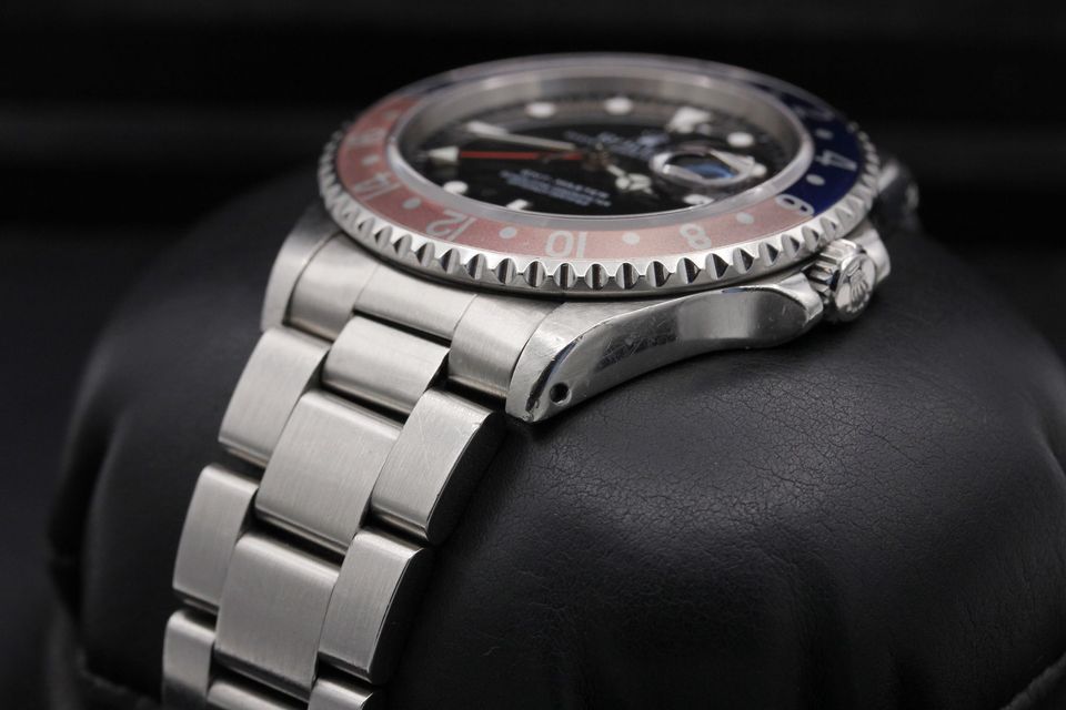 Rolex GMT Master 16700 Image 2